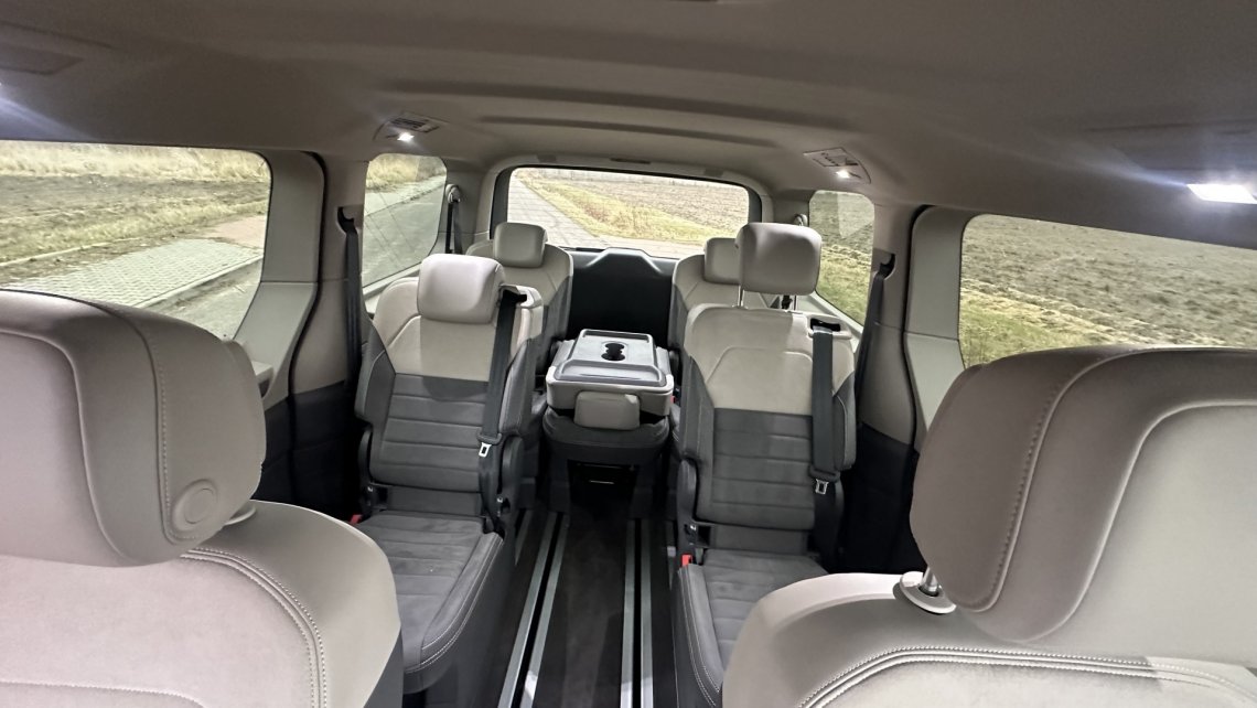 Volkswagen-Califiornia-Beach-12