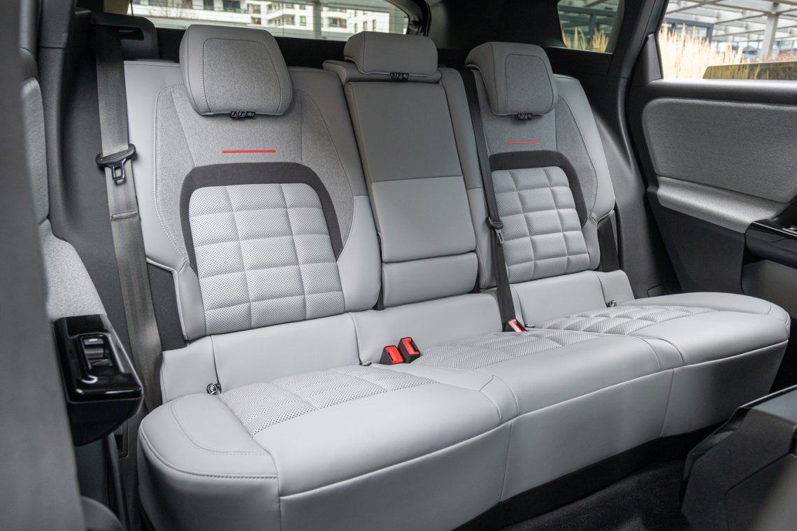 Citroen-C5-Aircross-40