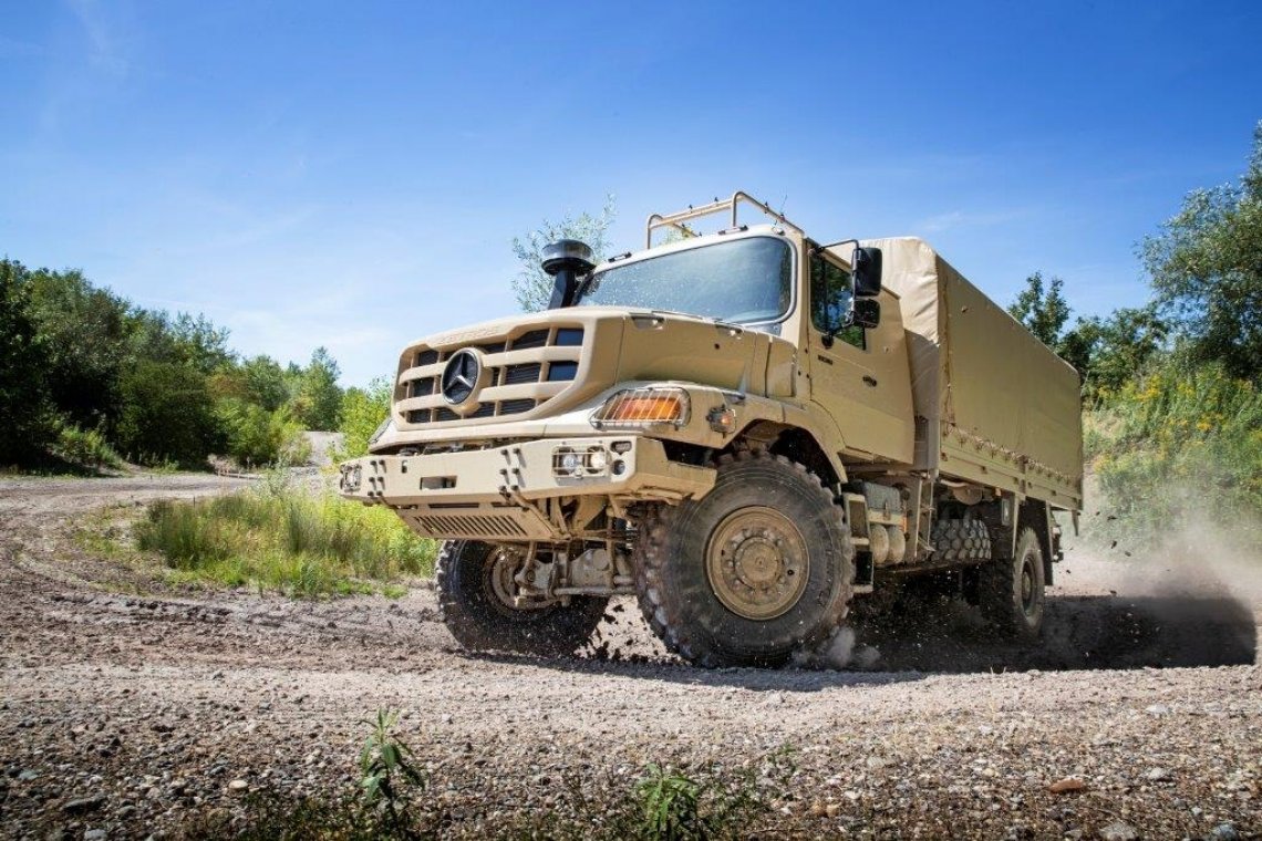 Daimler_Truck_koncentruje_sie_na_rozwoju_w_sektorze_obronnym_02