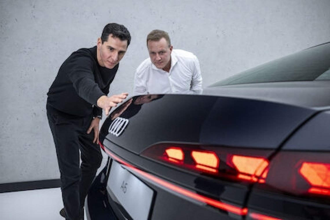 Audi_A6_liousine_(6)