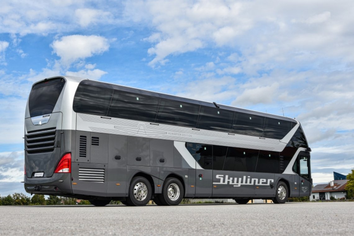 neoplan_skyliner