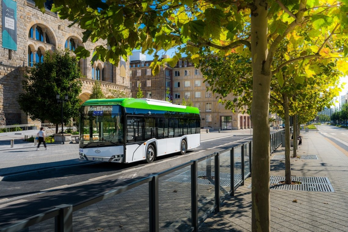 Urbino_105_electric_20