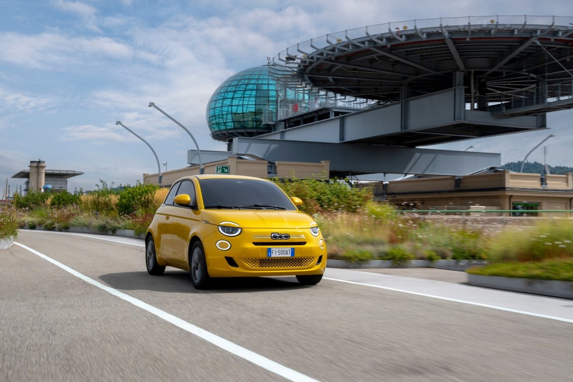Fiat500HybridTorino(1)