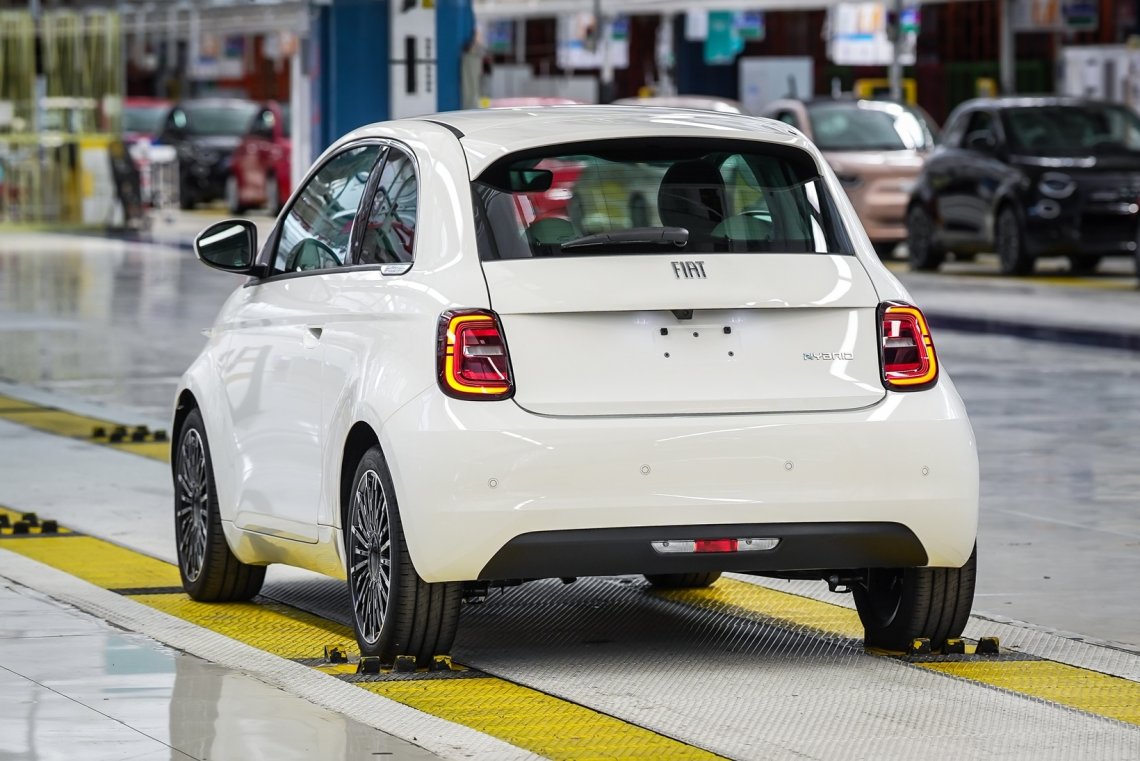 fiat_500_hybrid_(5)
