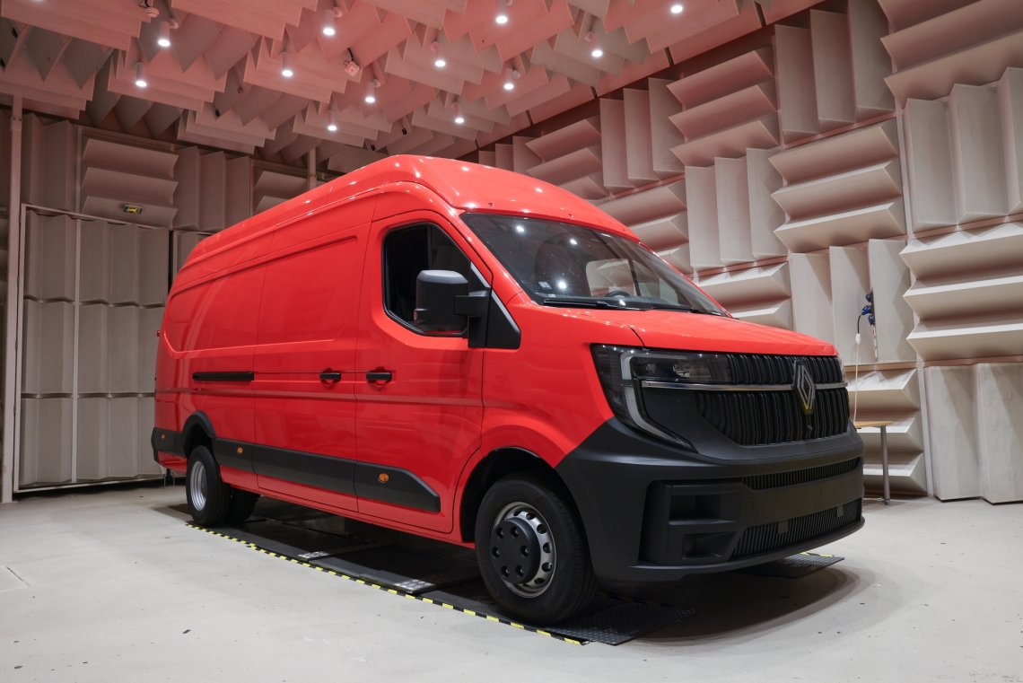 Renaulkt_centrum_(7)