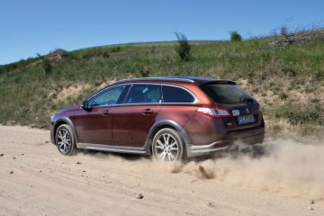 Peugeot_508_RXH_fot_PD (3)