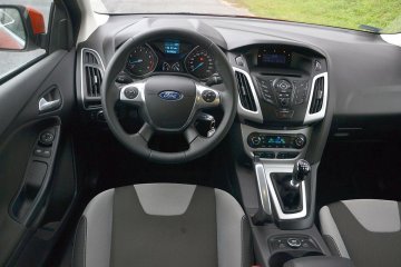 Ford Focus 1.0 (6)