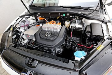 JHA_4555
