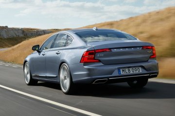 Volvo-S90 (1)