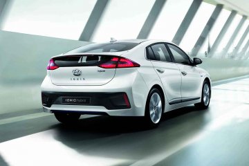 IONIQ (2)