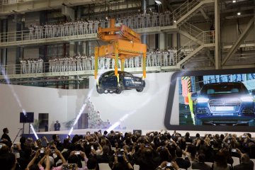 AUDI AG opens automobile plant in Mexico