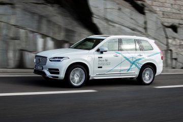Volvo XC90 Drive Me test vehicle