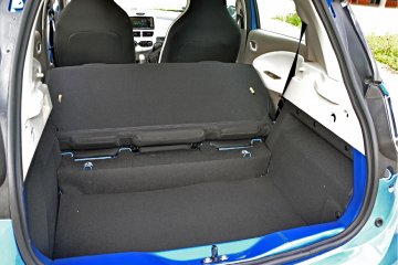 Jak na miejskie autko i w dodatku elektryczne bagażnik jest więcej niż przyzwoity