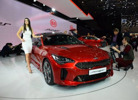 GMS-2017-Kia-Stinger-01