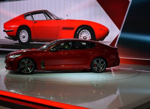 GMS-2017-Kia-Stinger-02