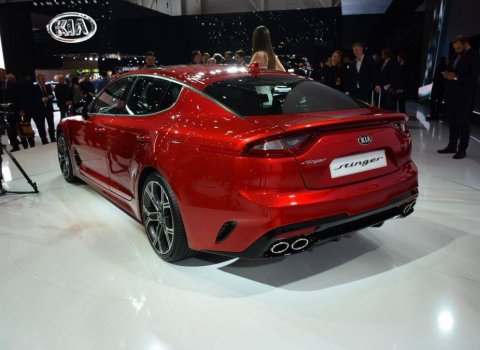 GMS-2017-Kia-Stinger-05