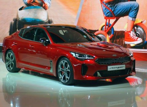 GMS-2017-Kia-Stinger-09