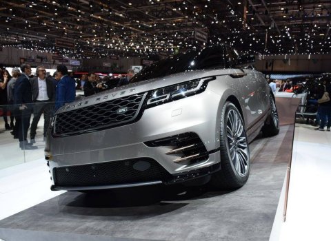 GMS-2017-Range-Rover-Velar-07