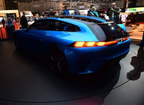 GMS-2017-Peugeot-Instinct-Concept-04