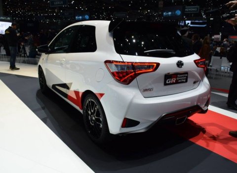 GMS-2017-Toyota-Yaris-GRMN-01