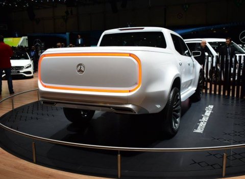 GMS-2017-Mercedes-Benz-X-Concept-03