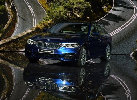 GMS-2017-BMW-serii-5-Touring-02