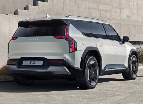 Kia-EV9-2024-1600-0b