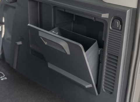 FORD_E-Tourneo_Courier_(11)
