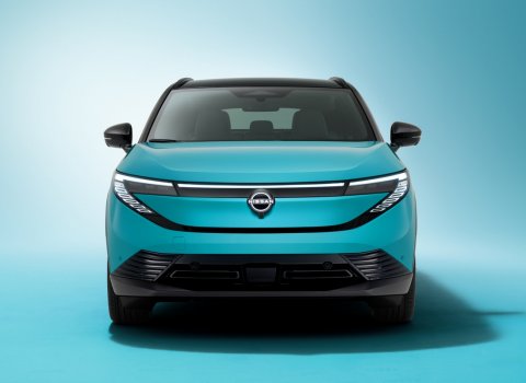 Nissan_Leaf_III_(10)