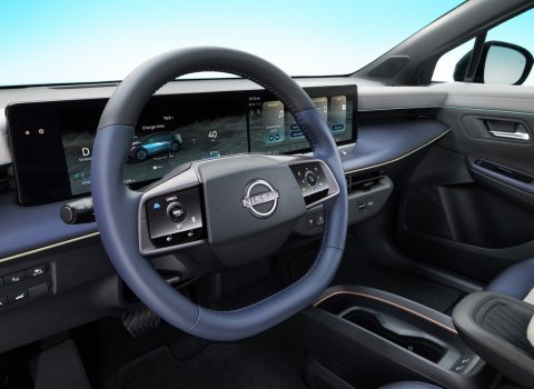 Nissan_Leaf_III_(7)