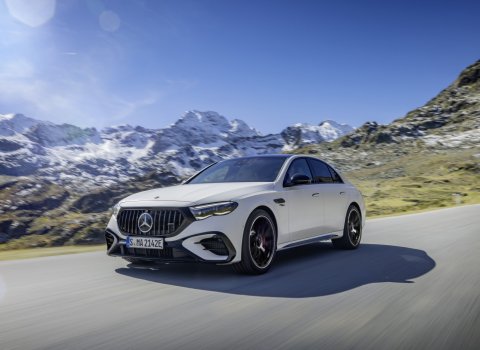 MercedesAMG_E_53_hybrid_(7)