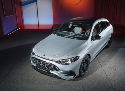 Mercedes_CLA_shooting_brake_(6)