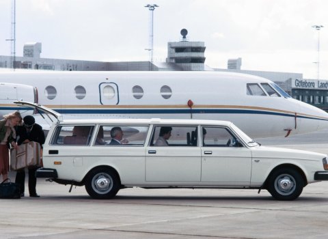volvo-240-10-1250x837