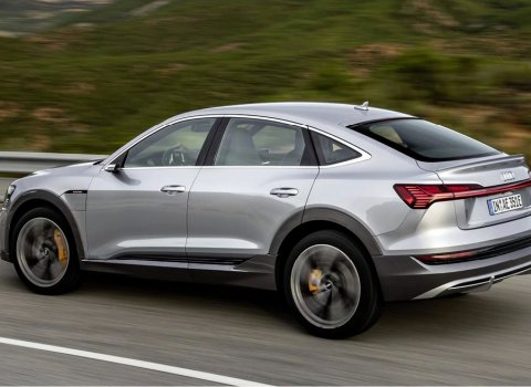 audi-e-tron-sportback-_fmt