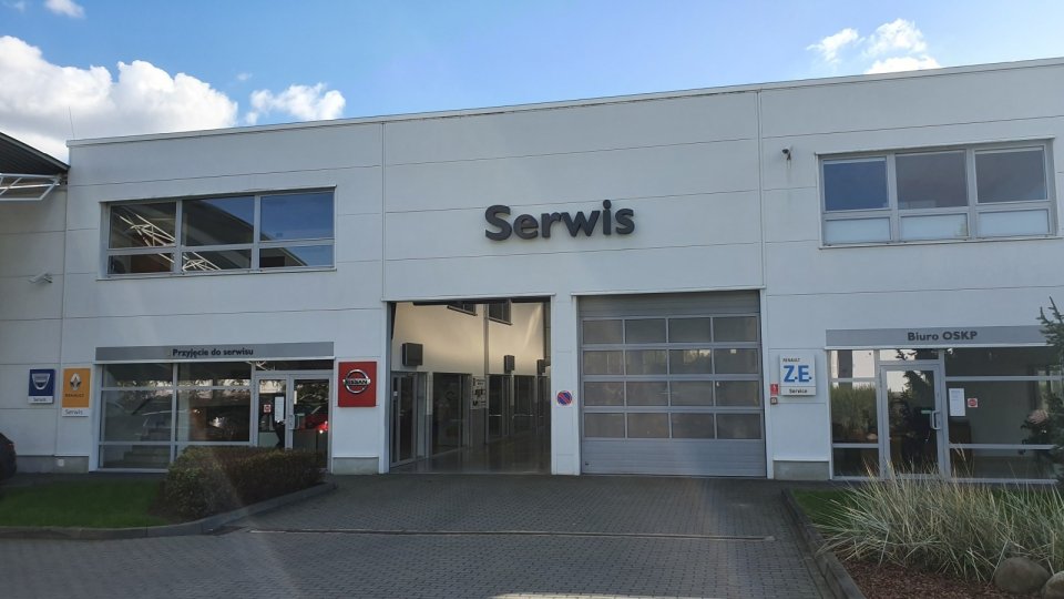 Zakład naprawy akumulatorów funkcjonuje w Zabrzu od 2020 roku. Od tego czasu naprawiono w nim ponad 60 pojazdów (10 szt. w 2020 r., 22 szt. w 2021 r. i 30 szt. w 2022 r.), co biorąc pod uwagę, że na rynkach, które ten zakład obsługuje, sprzedano ponad 3 tys. pojazdów elektrycznych, nie jest wygórowaną liczbą.